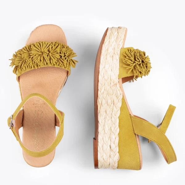 MiMaO ShopOnline FLOWER – Sandales Avec Compensé En Raphia Et Pompon JAUNE 3