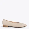 MiMaO ShopOnline MARIE – Chaussures à Talon Bas Et Bout Fin BEIGE 20