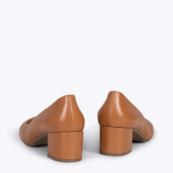 MiMaO ShopOnline URBAN ROND – Chaussures à Talon Bas En Cuir Nappa CAMEL 4