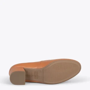 MiMaO ShopOnline URBAN ROND – Chaussures à Talon Bas En Cuir Nappa CAMEL 17