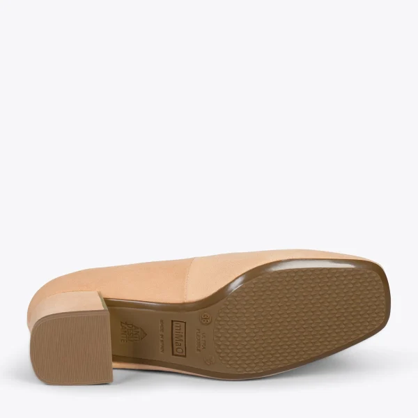 MiMaO ShopOnline FEMME – Chaussures à Talon Bas Et Bout Carré En Daim CAMEL 6