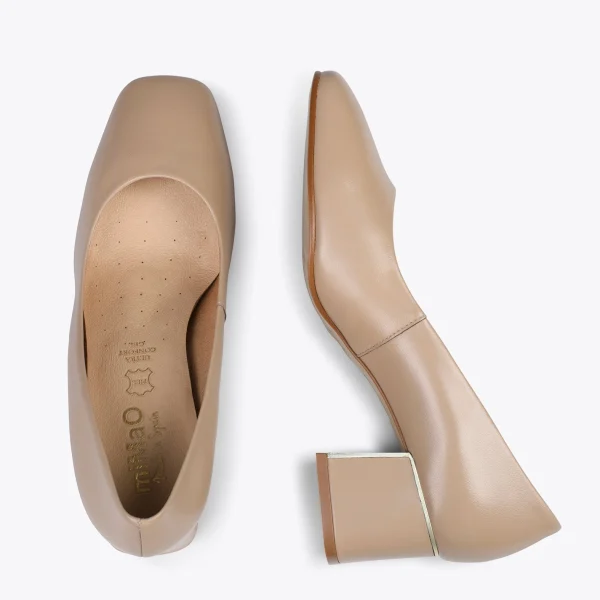 MiMaO ShopOnline Femme – Chaussures à Talon Bas Et Bout Carré CAMEL 3