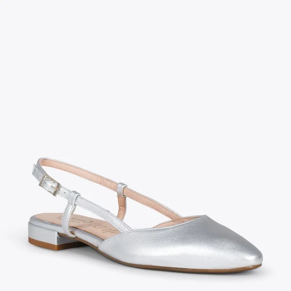 MiMaO ShopOnline BRUNCH – Chaussures à Talon Bas Et Bride Arrière ARGENTÉ 5