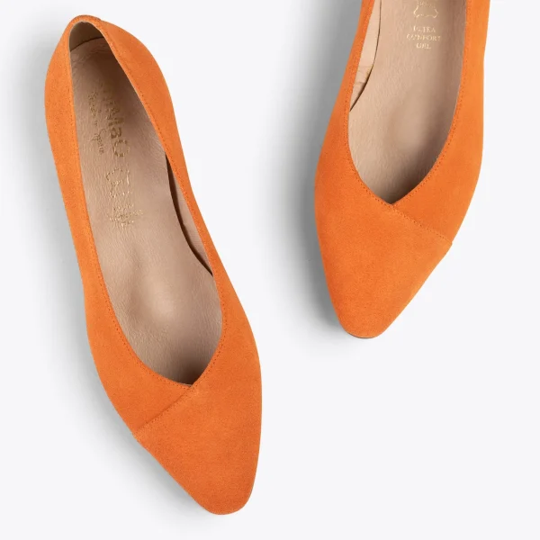 MiMaO ShopOnline MARIE – Chaussures à Talon Bas Et Bout Fin ORANGE 3