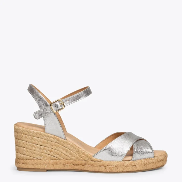 MiMaO ShopOnline CALPE – Espadrilles Artisanales à Lanières Et Boucle ARGENTÉ 1