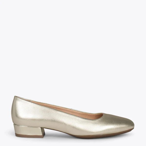 MiMaO ShopOnline URBAN XS – Chaussures à Talon Bas En Cuir DORÉ 1