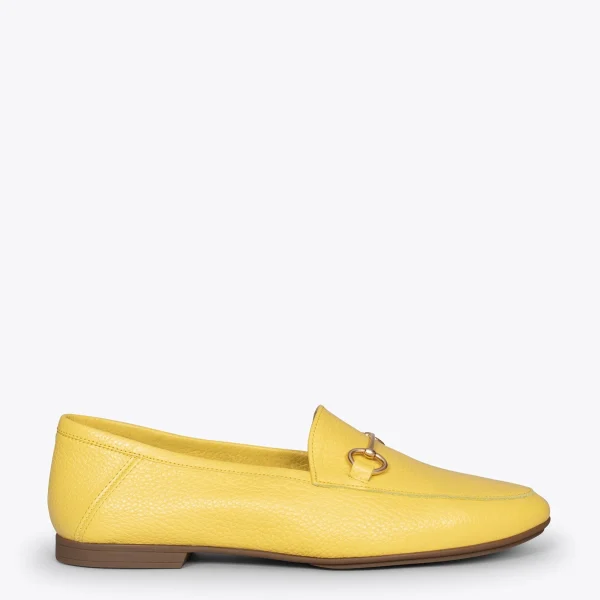 MiMaO ShopOnline STYLE – Mocassins En Cuir Avec Détail Métallique JAUNE 1