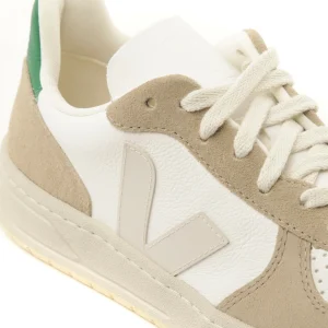VEJA Baskets V-10 Chromefree Cuir White Sahara Émeraude 15