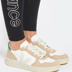 VEJA Baskets V-10 Chromefree Cuir White Sahara Émeraude 17